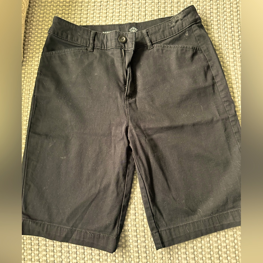 St John’s bay dark black (darker than photo) Bermuda shorts like new